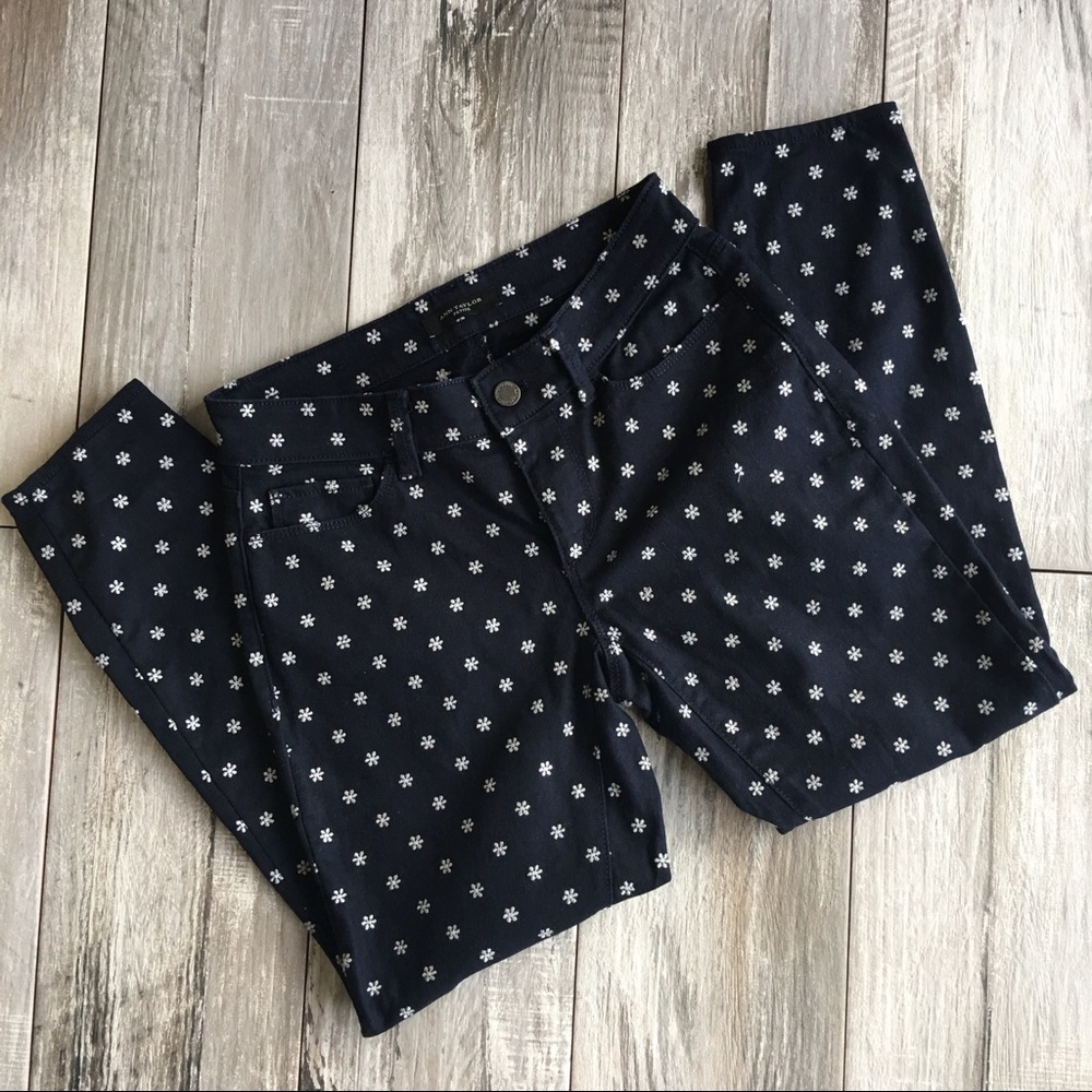 Ann Taylor Petite Skinny Ankle Curvy Jeans